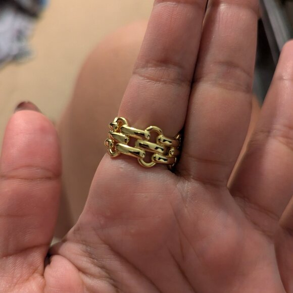 Gorjana Brooklyn Statement Ring  Size 9 - Picture 3 of 5